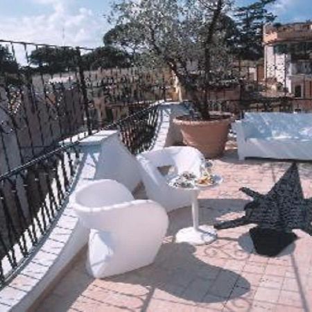 Roma Resort Trevi Exterior photo